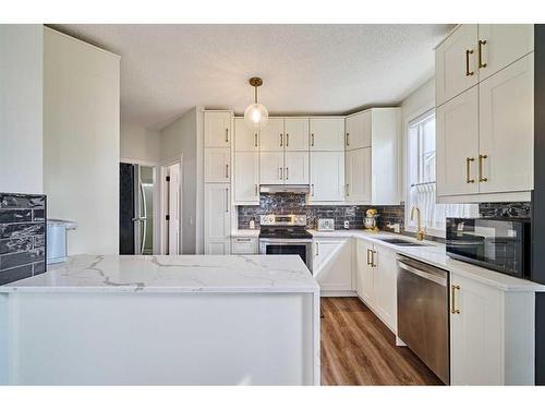 3108-14645 6 Street Sw, Calgary, AB - Indoor Photo Showing Kitchen With Stainless Steel Kitchen
