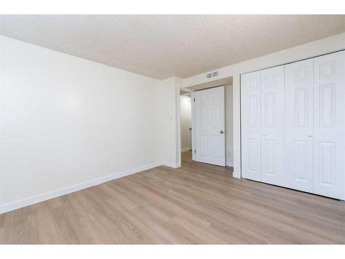 107 Dovertree Place Se, Calgary, AB - Indoor Photo Showing Other Room