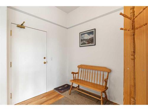 408-1410 2 Street Sw, Calgary, AB - Indoor Photo Showing Other Room
