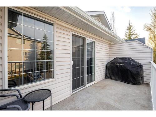 605 Country Village Cape Ne, Calgary, AB - Outdoor With Exterior