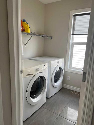 987 Evanston Drive Nw, Calgary, AB - Indoor Photo Showing Laundry Room