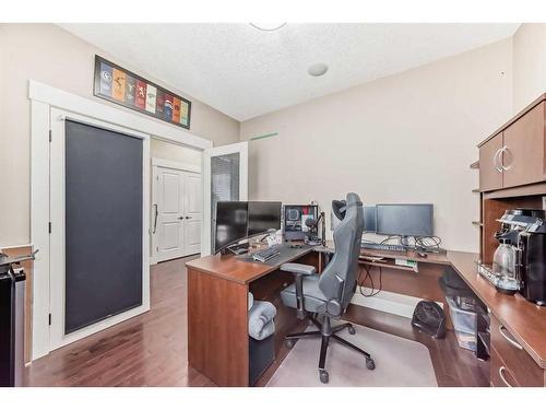 1589 Copperfield Boulevard Se, Calgary, AB - Indoor Photo Showing Office