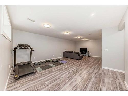 1589 Copperfield Boulevard Se, Calgary, AB - Indoor Photo Showing Other Room