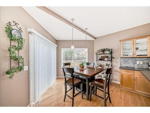 11923 Valley Ridge Drive Nw, Calgary, AB - Indoor Photo Showing Dining Room