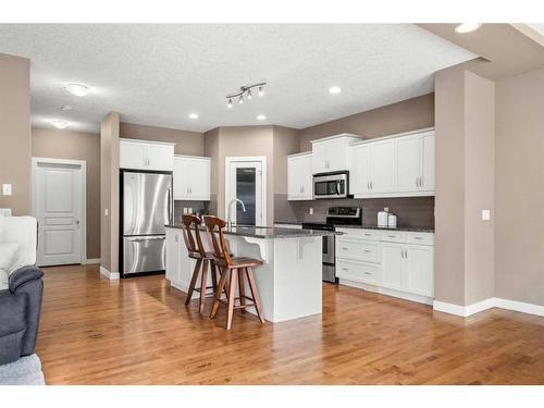 11751 Valley Ridge Boulevard Nw, Calgary, AB - Indoor Photo Showing Kitchen With Upgraded Kitchen