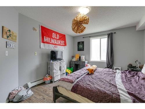 219-3000 Citadel Meadow Point Nw, Calgary, AB - Indoor Photo Showing Bedroom