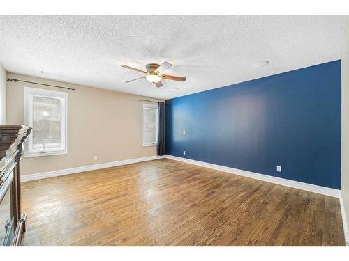 256 Sirocco Place, Calgary, AB - Indoor Photo Showing Other Room