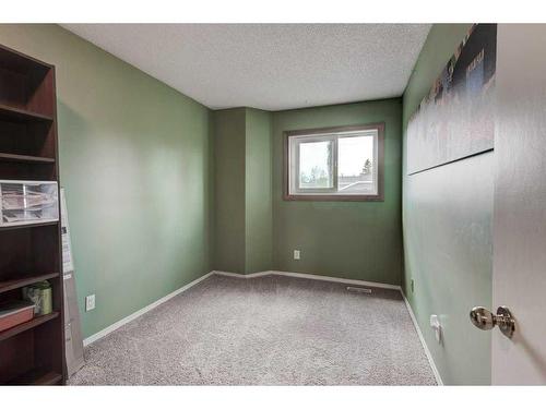 171 Riverbrook Way Se, Calgary, AB - Indoor Photo Showing Other Room