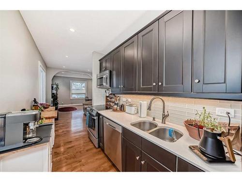 1519 14 Avenue Sw, Calgary, AB - Indoor Photo Showing Kitchen With Double Sink