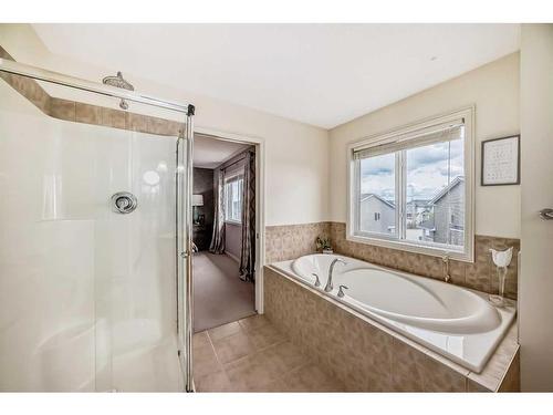 129 Royal Oak Bay Nw, Calgary, AB - Indoor Photo Showing Bathroom