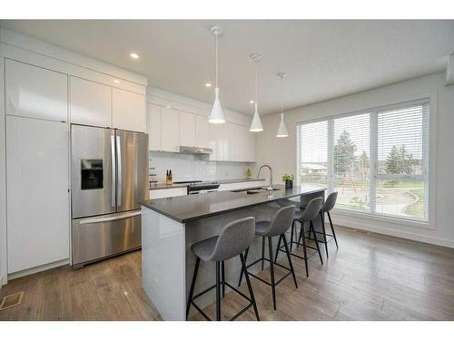 303 Bow Grove Nw, Calgary, AB - Indoor Photo Showing Kitchen With Stainless Steel Kitchen With Upgraded Kitchen
