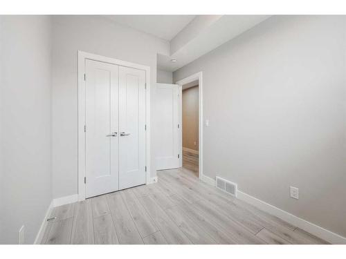 57 Corner Meadows Gate Ne, Calgary, AB - Indoor Photo Showing Other Room