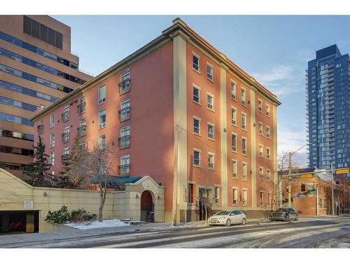 404-535 10 Avenue Sw, Calgary, AB - Outdoor With Facade