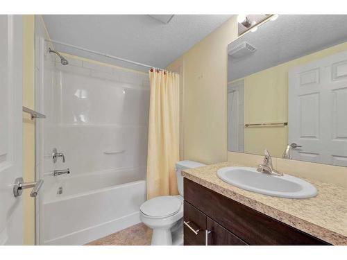 1204-279 Copperpond Common Se, Calgary, AB - Indoor Photo Showing Bathroom