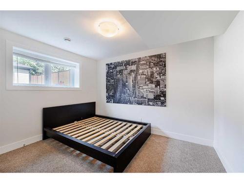 2416 58 Avenue Sw, Calgary, AB - Indoor Photo Showing Bedroom