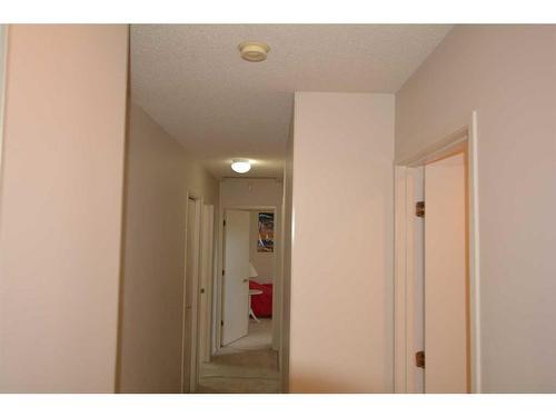 106 Varsity Estates Bay Nw, Calgary, AB - Indoor Photo Showing Other Room