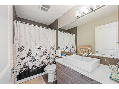 243 Aspen Acres Manor Sw, Calgary, AB - Indoor Photo Showing Laundry Room