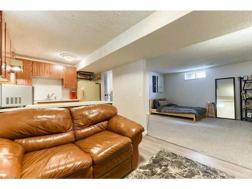 3249 32A Avenue Se, Calgary, AB - Indoor Photo Showing Basement