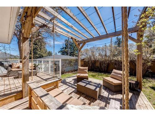 3907 Glenwood Avenue Sw, Calgary, AB - Outdoor With Deck Patio Veranda