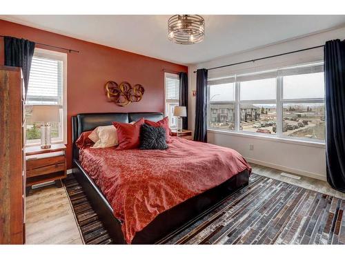 11 Arbour Lake Heights Nw, Calgary, AB - Indoor Photo Showing Bedroom