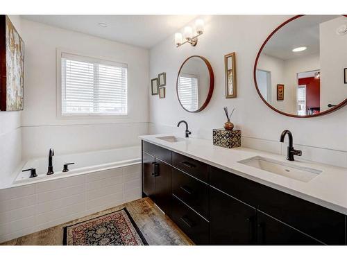 11 Arbour Lake Heights Nw, Calgary, AB - Indoor Photo Showing Bathroom