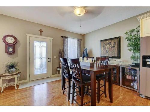 817 Beckner Crescent, Carstairs, AB - Indoor Photo Showing Dining Room
