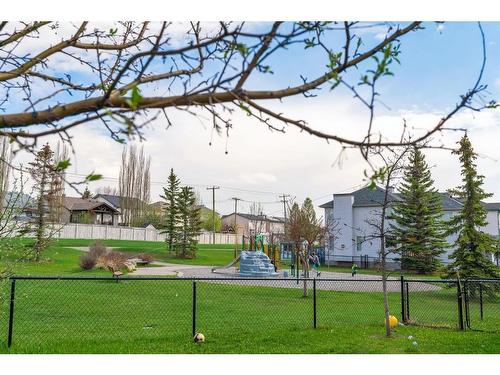 271 Coventry Court Ne, Calgary, AB - Outdoor With View