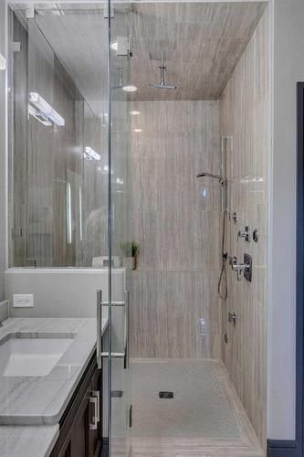 183 Auburn Sound Manor Se, Calgary, AB - Indoor Photo Showing Bathroom