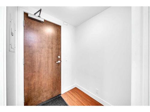538-222 Riverfront Avenue Sw, Calgary, AB - Indoor Photo Showing Other Room