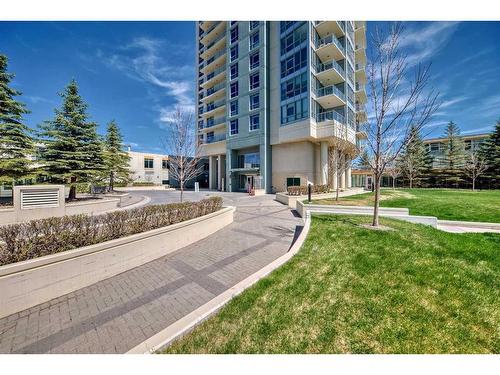 1907-99 Spruce Place Sw, Calgary, AB - Outdoor With Facade