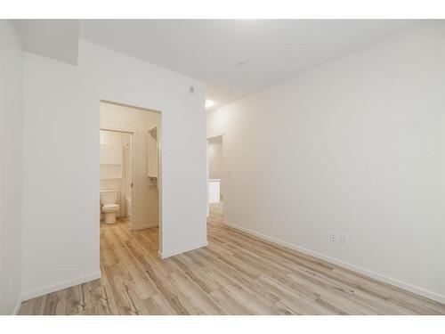 6105-15 Sage Meadows Landing Nw, Calgary, AB - Indoor Photo Showing Other Room