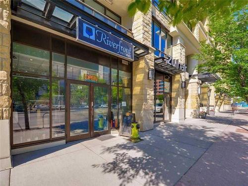 1521-222 Riverfront Avenue Sw, Calgary, AB - Outdoor