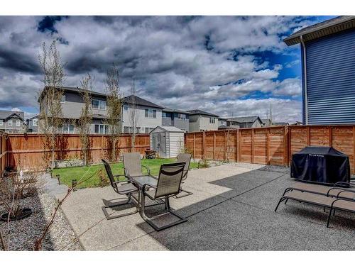 35 Walcrest View Se, Calgary, AB - Outdoor