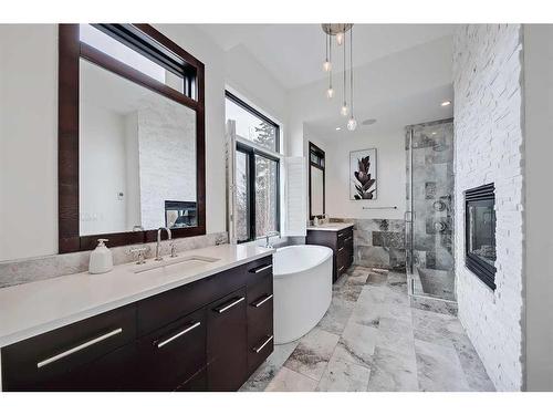 2037 29 Avenue Sw, Calgary, AB - Indoor Photo Showing Bathroom With Fireplace