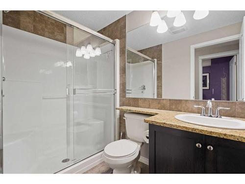 1363 New Brighton Park Se, Calgary, AB - Indoor Photo Showing Bathroom