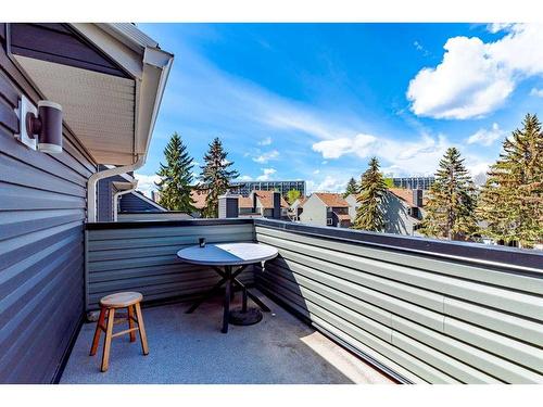 247-54 Glamis Green Sw, Calgary, AB - Outdoor