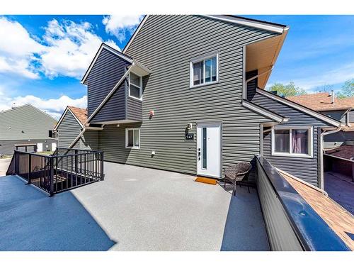 247-54 Glamis Green Sw, Calgary, AB - Outdoor With Exterior