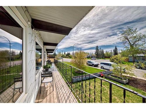 6408 34 Avenue Nw, Calgary, AB - Outdoor With Deck Patio Veranda With Exterior