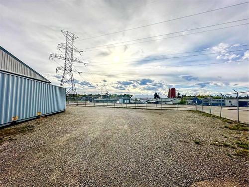 216 50 Avenue Se, Calgary, AB 