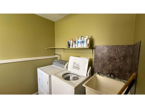 1304 2Nd Street, Sundre, AB - Indoor Photo Showing Laundry Room