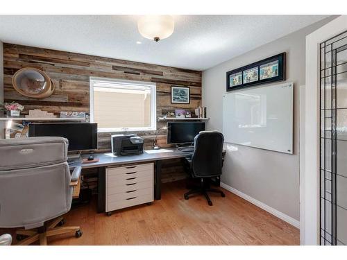 11027 Valley Springs Road Nw, Calgary, AB - Indoor Photo Showing Office