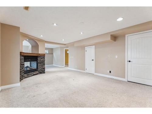 111 Sandringham Close Nw, Calgary, AB - Indoor With Fireplace