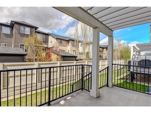 25 Royal Oak Plaza Nw, Calgary, AB - Outdoor With Exterior