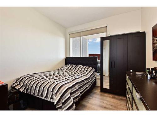 1102-1320 1 Street Se, Calgary, AB - Indoor Photo Showing Bedroom