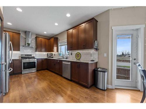 7884 Martha'S Haven Park Ne, Calgary, AB - Indoor Photo Showing Kitchen With Upgraded Kitchen