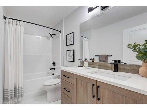 4105-550 Belmont Street Sw, Calgary, AB - Indoor Photo Showing Bathroom