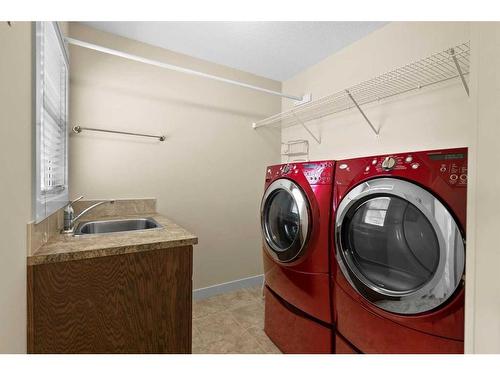 10 Sage Valley Mews Nw, Calgary, AB - Indoor Photo Showing Laundry Room