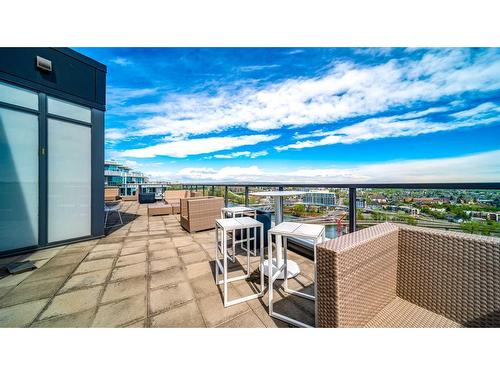 407-550 Riverfront Avenue Se, Calgary, AB - Outdoor With View