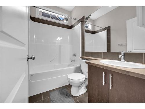 136 Skyview Ranch Road Ne, Calgary, AB - Indoor Photo Showing Bathroom