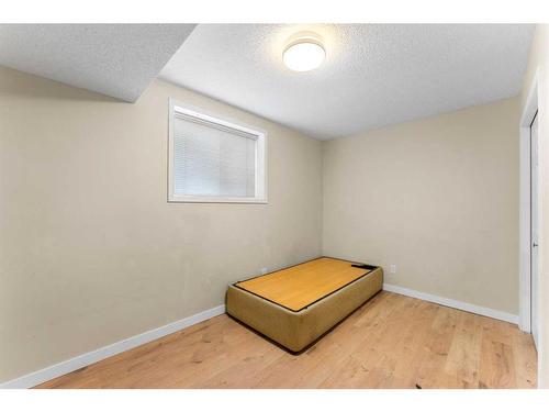 249 Hawkstone Drive Nw, Calgary, AB - Indoor Photo Showing Other Room